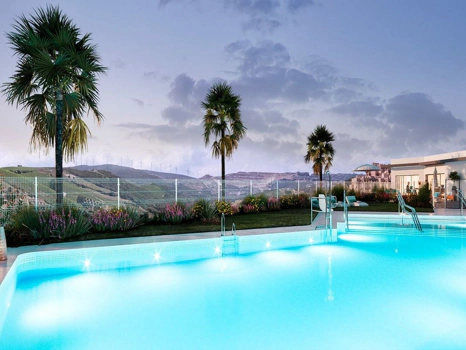 Apartment for sale in Estepona