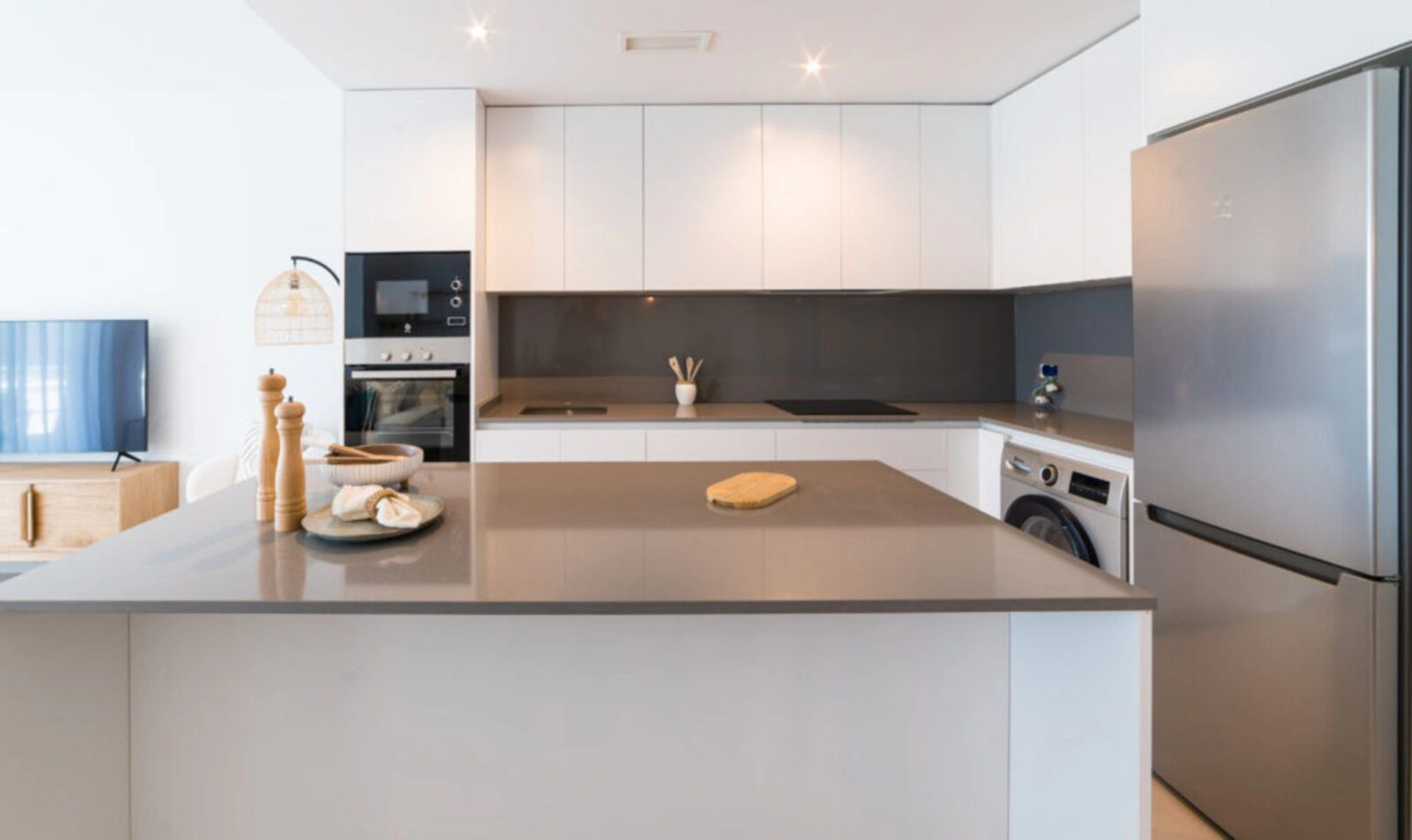 Apartment for sale in New Golden Mile, Estepona East