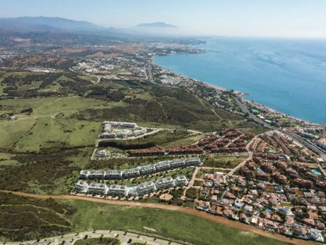 Apartment for sale in Estepona
