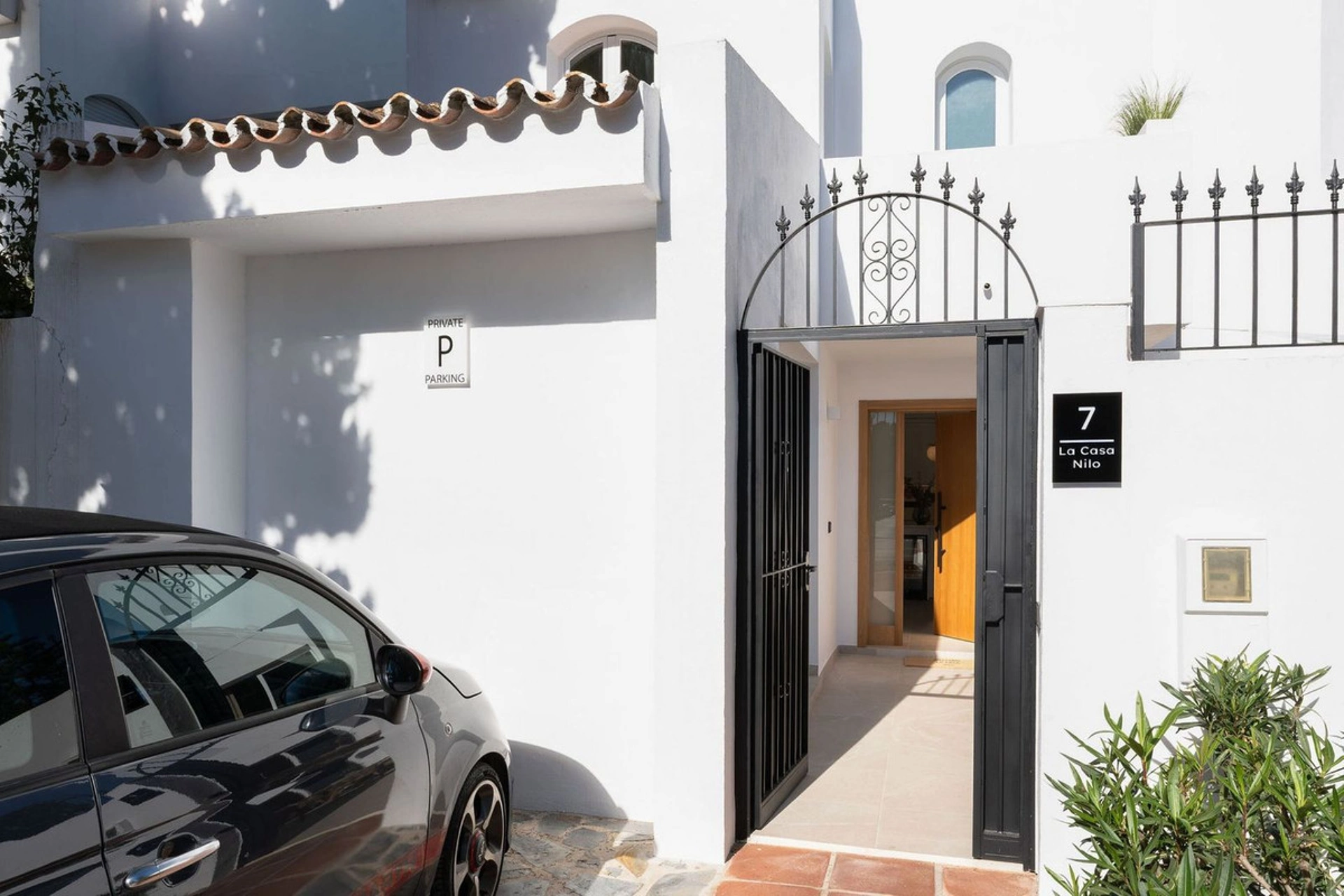 Town House for sale in Nueva Andalucia, Marbella