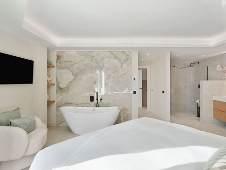 Town House for sale in Nueva Andalucia, Marbella