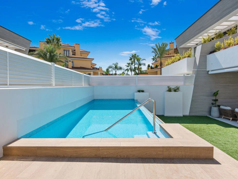 Town House for sale in Marbella - Puerto Banus