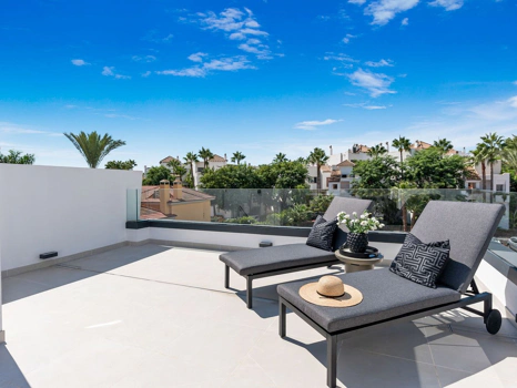 Town House for sale in Marbella - Puerto Banus