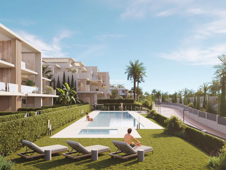 Ground Floor Apartment for sale in New Golden Mile, Estepona East