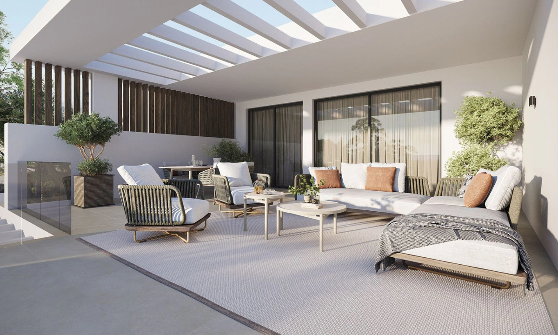 Ground Floor Apartment for sale in New Golden Mile, Estepona East