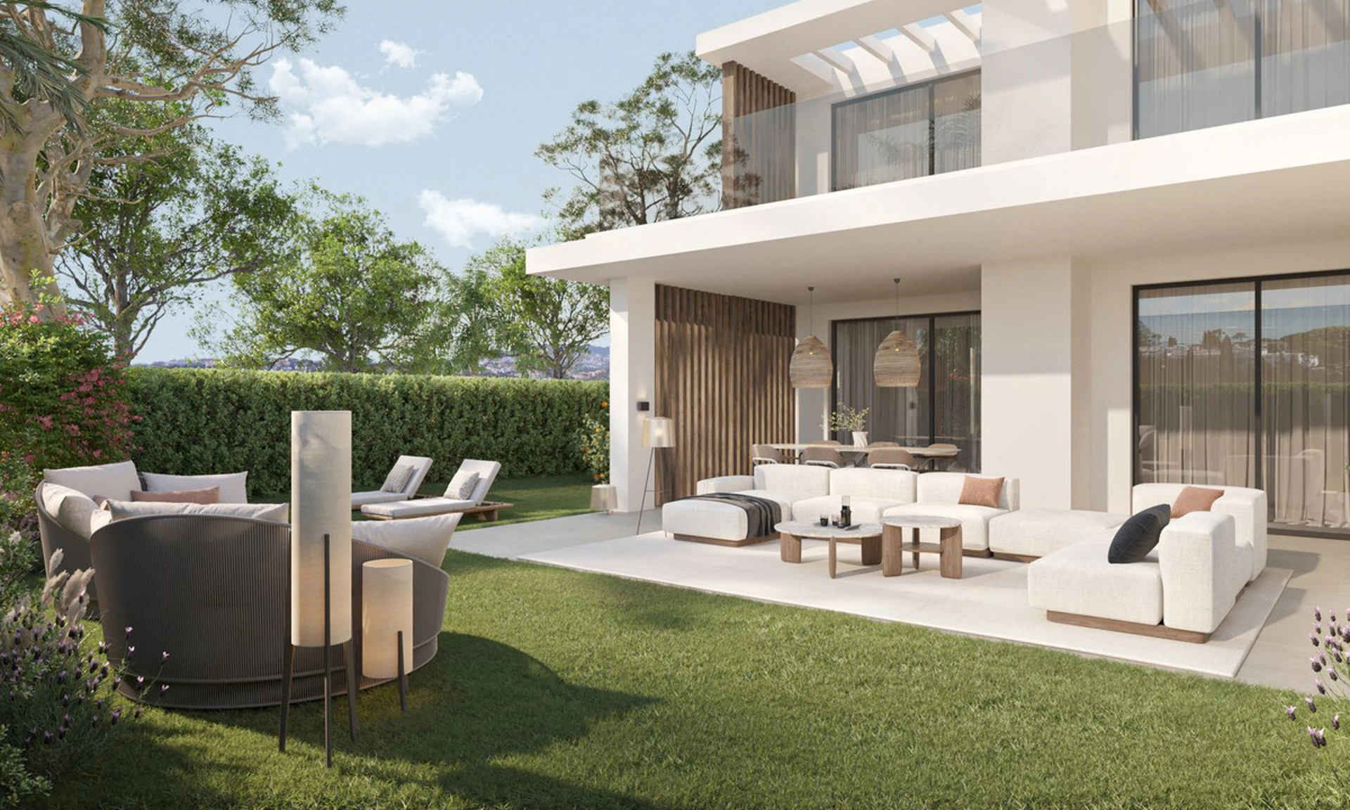 Ground Floor Apartment for sale in New Golden Mile, Estepona East