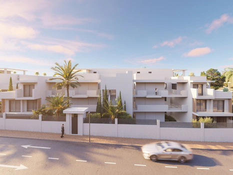 Ground Floor Apartment for sale in New Golden Mile, Estepona East