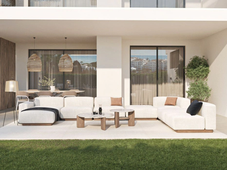 Ground Floor Apartment for sale in New Golden Mile, Estepona East