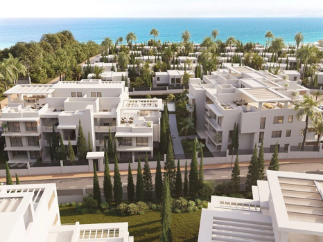 Ground Floor Apartment for sale in New Golden Mile, Estepona East