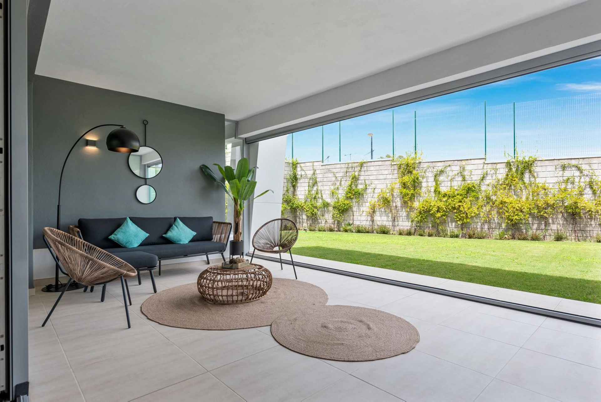 Apartamento Planta Baja en venta en New Golden Mile, Estepona Este