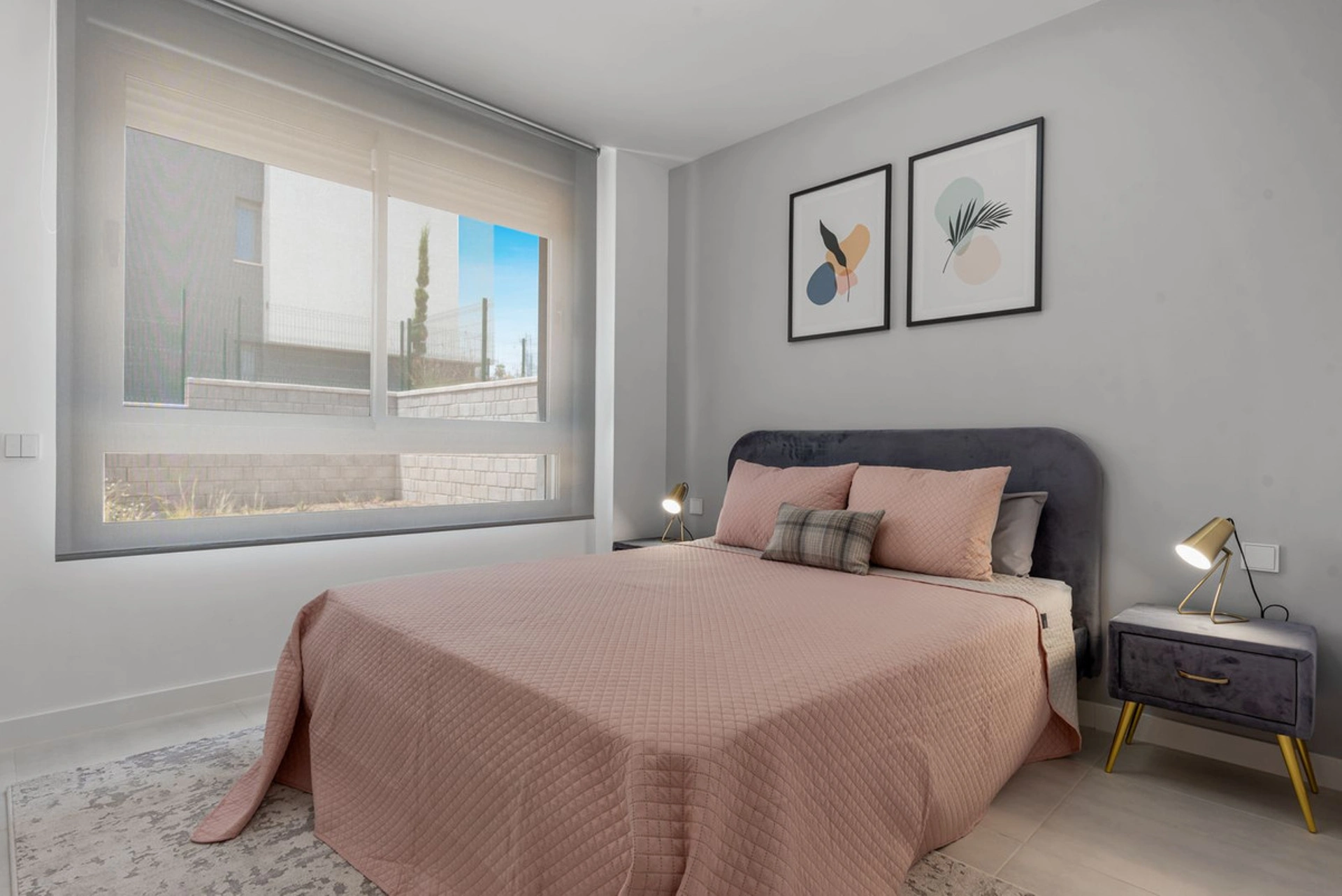 Apartamento Planta Baja en venta en New Golden Mile, Estepona Este