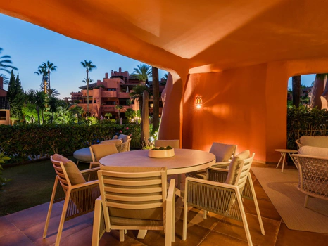 Ground Floor Apartment for sale in Estepona