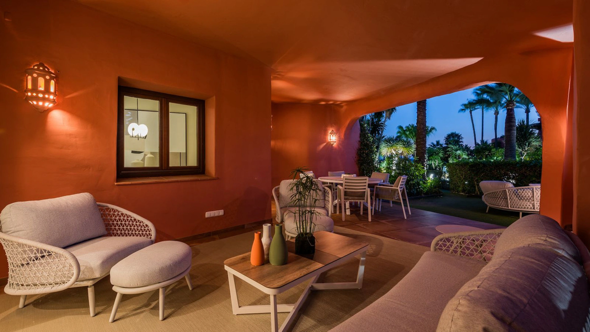 Ground Floor Apartment for sale in Estepona