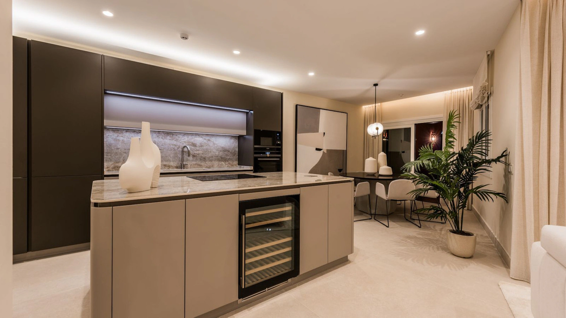 Ground Floor Apartment for sale in Estepona