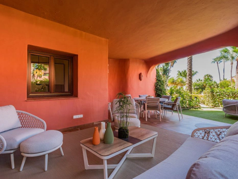 Ground Floor Apartment for sale in Estepona
