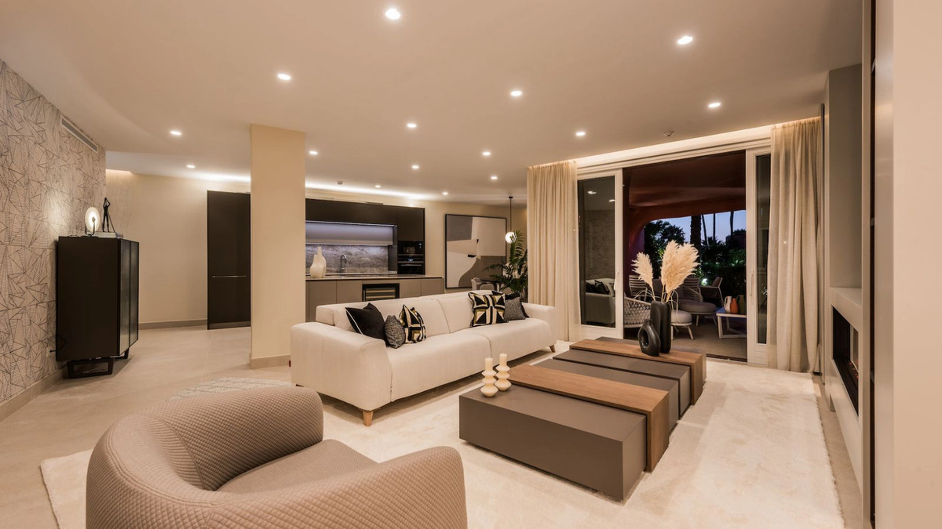 Ground Floor Apartment for sale in Estepona