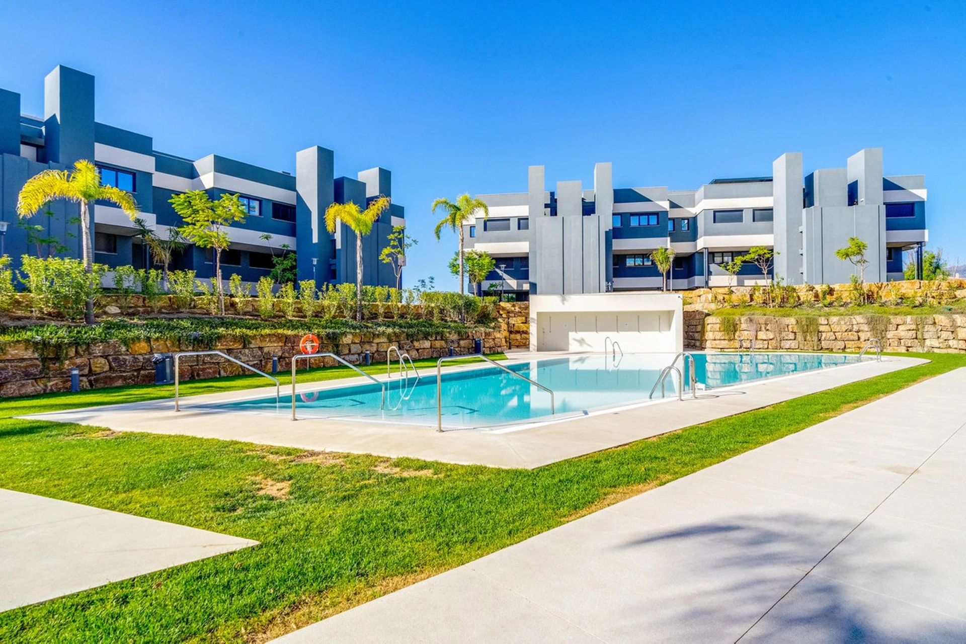 Apartment for sale in Estepona