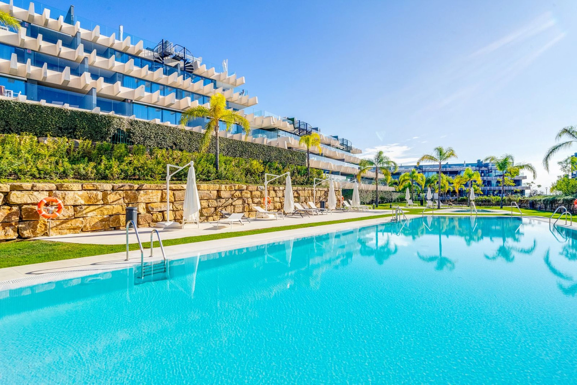 Apartment for sale in Estepona