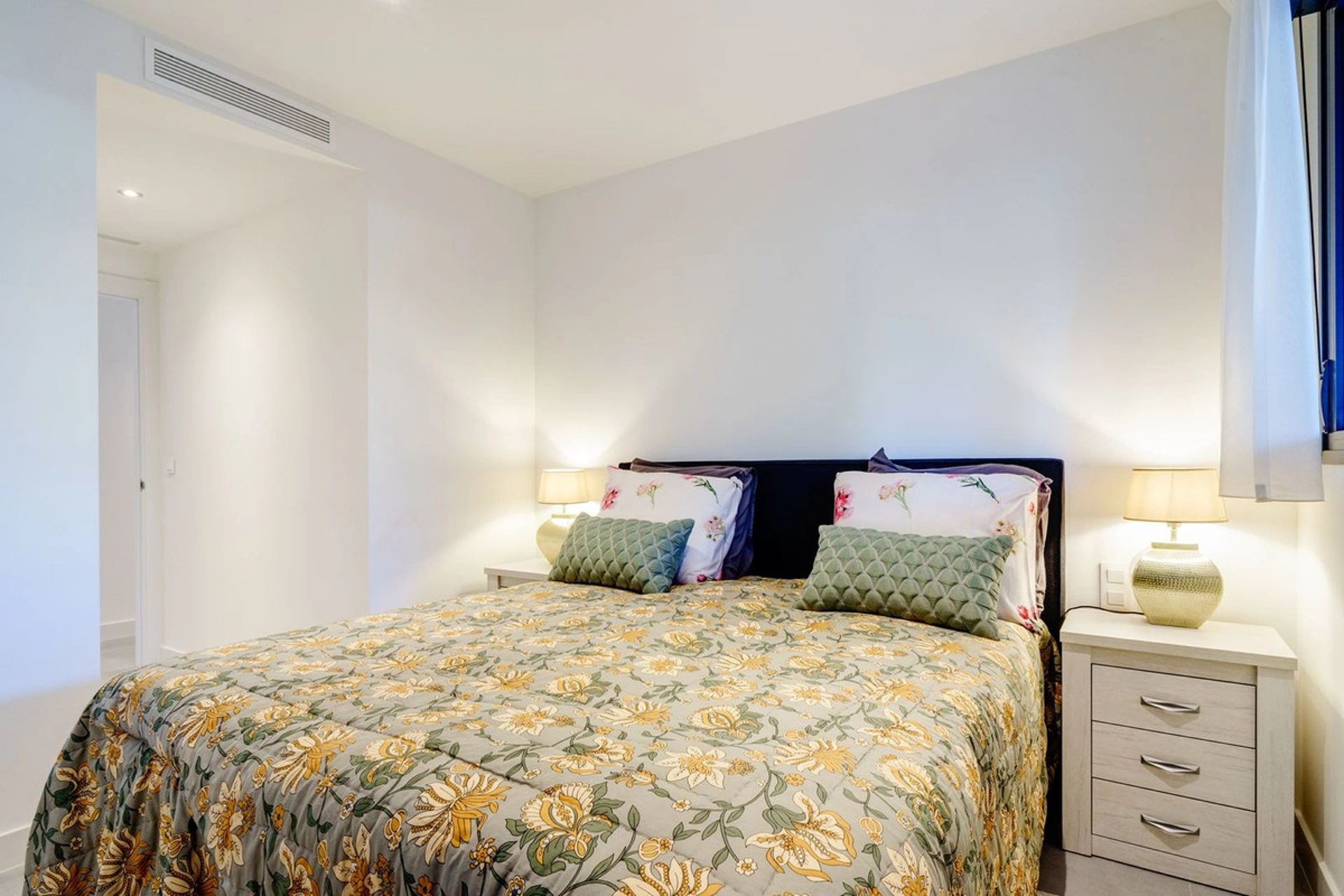 Apartment for sale in Estepona