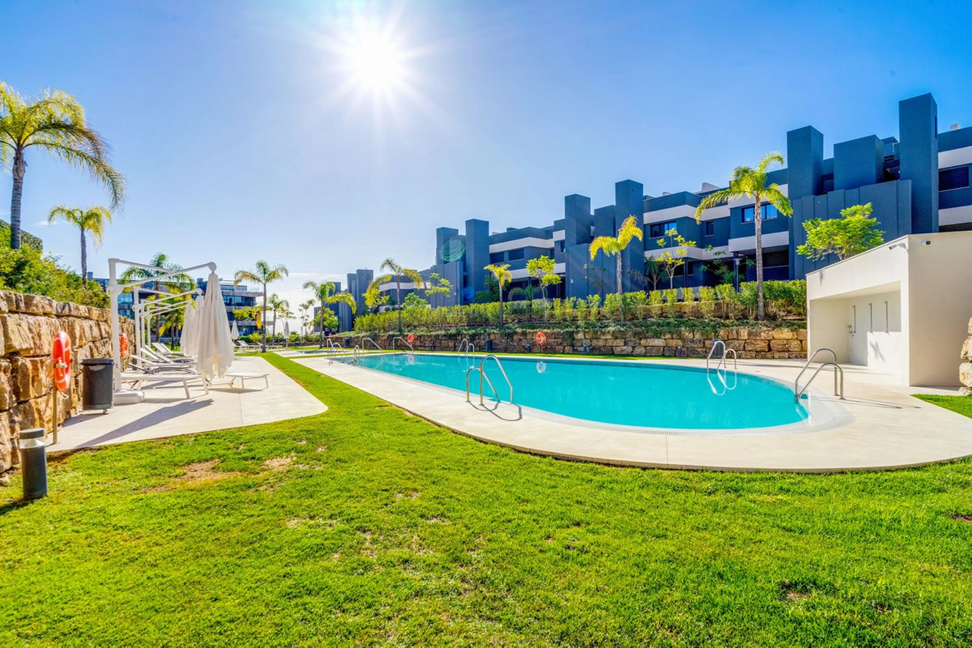 Apartment for sale in Estepona