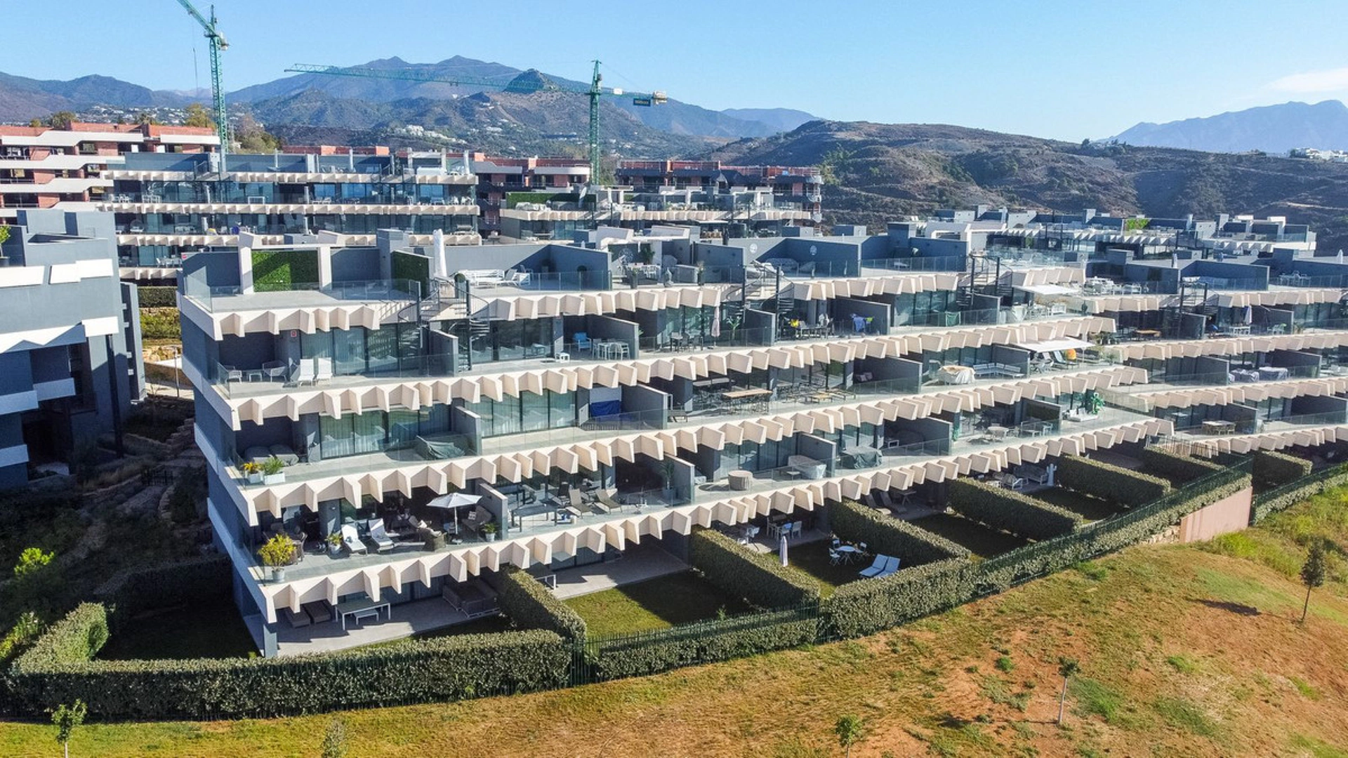 Apartment for sale in Estepona