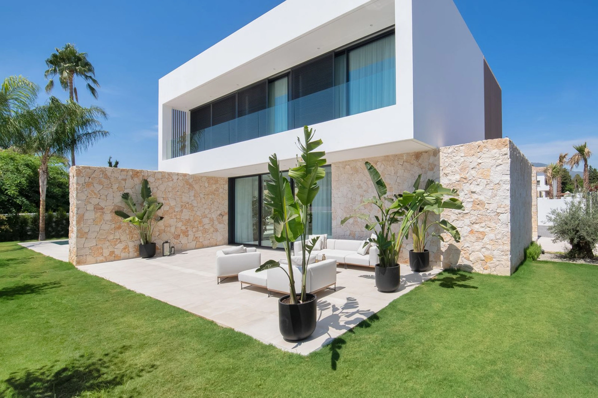 Villa for sale in San Pedro de Alcantara