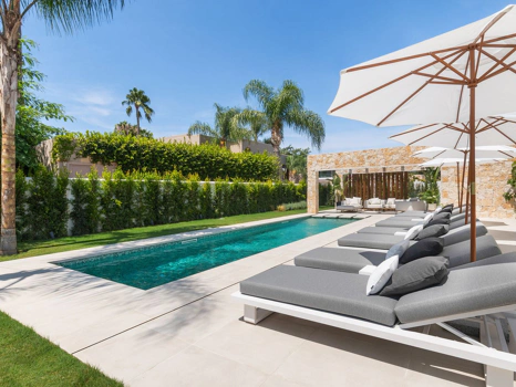 Villa for sale in San Pedro de Alcantara