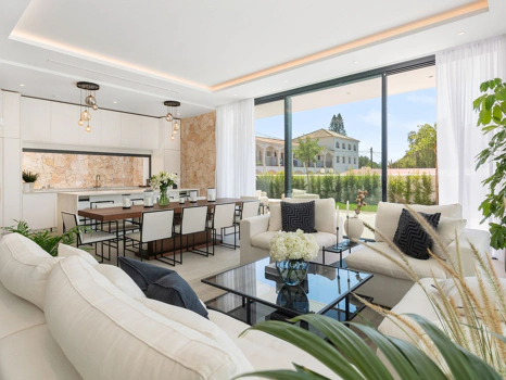 Villa for sale in San Pedro de Alcantara