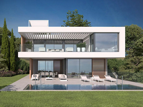 Villa for sale in New Golden Mile, Estepona East