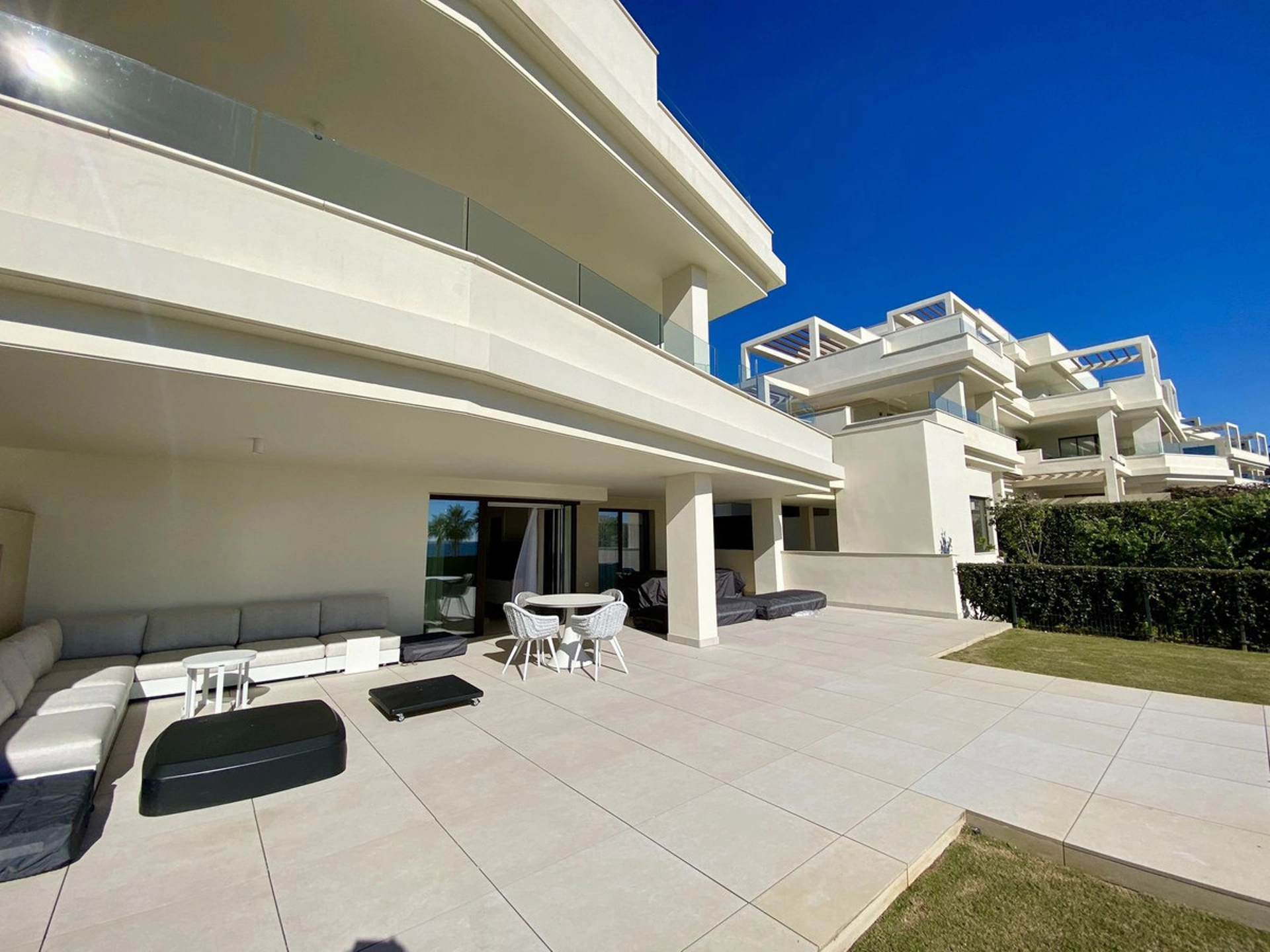 Apartamento Planta Baja en venta en New Golden Mile, Estepona Este