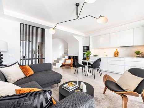 Ático en venta en Nueva Andalucia, Marbella