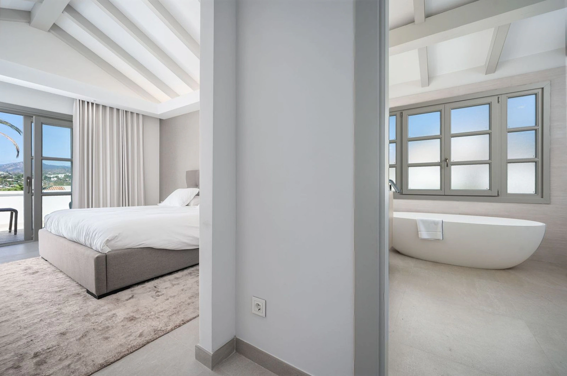 Villa for sale in Nueva Andalucia, Marbella