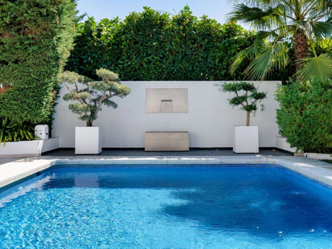 Villa for sale in Nueva Andalucia, Marbella