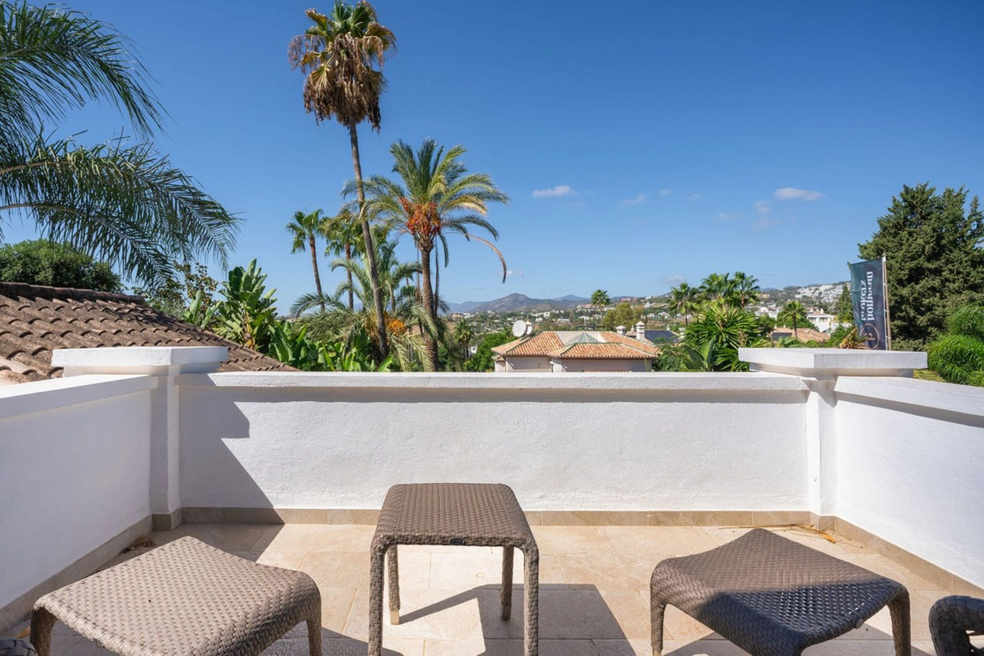 Villa for sale in Nueva Andalucia, Marbella
