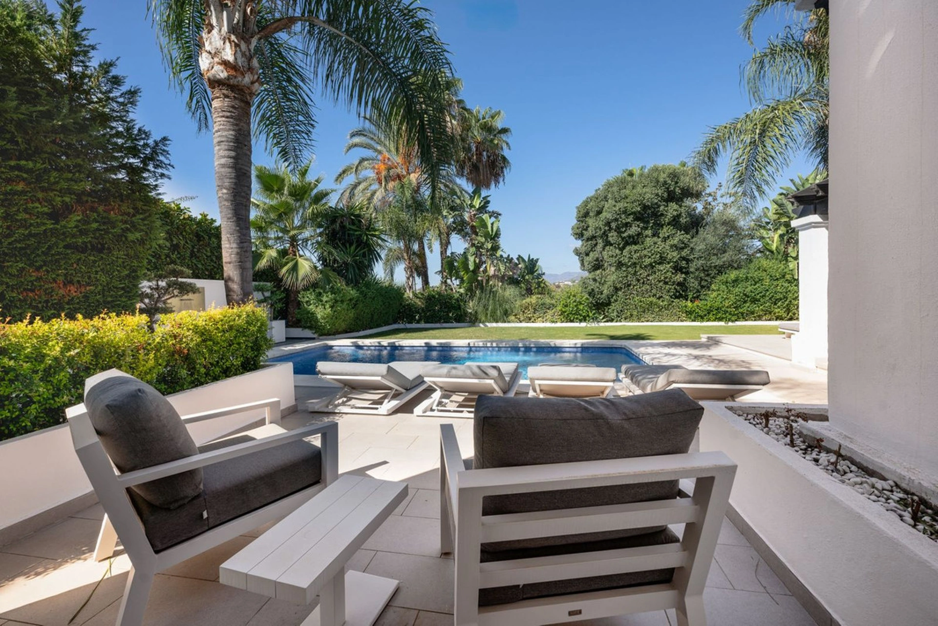 Villa for sale in Nueva Andalucia, Marbella