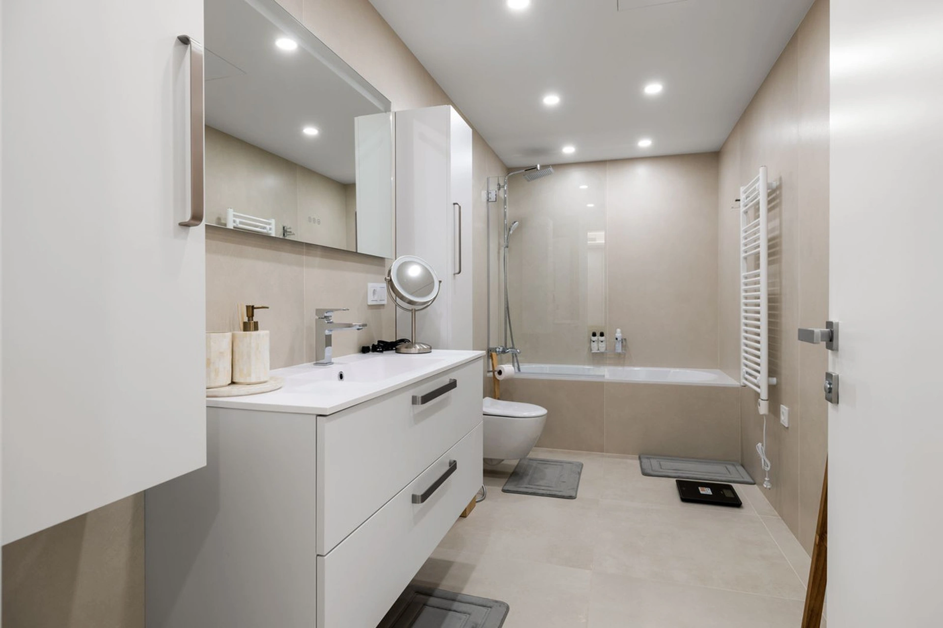 Ground Floor Apartment for sale in Nueva Andalucia, Marbella