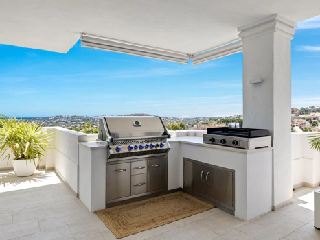 Ground Floor Apartment for sale in Nueva Andalucia, Marbella