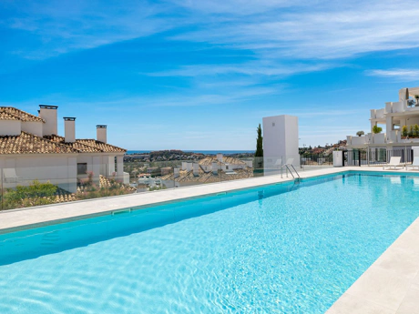 Ground Floor Apartment for sale in Nueva Andalucia, Marbella