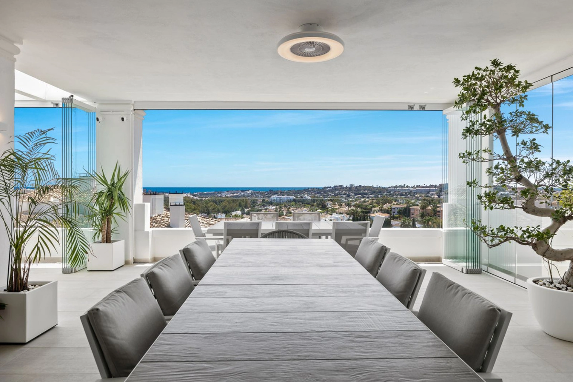 Ground Floor Apartment for sale in Nueva Andalucia, Marbella