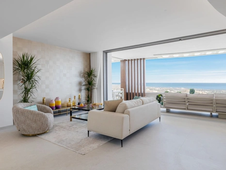 Ground Floor Apartment for sale in Benahavis