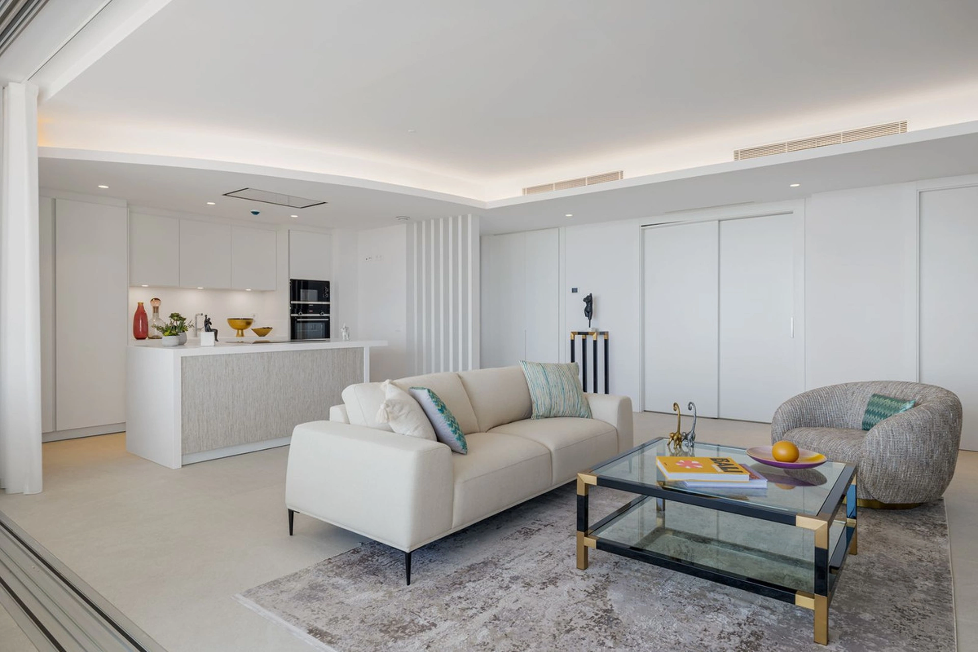 Ground Floor Apartment for sale in Benahavis