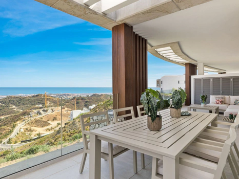 Ground Floor Apartment for sale in Benahavis