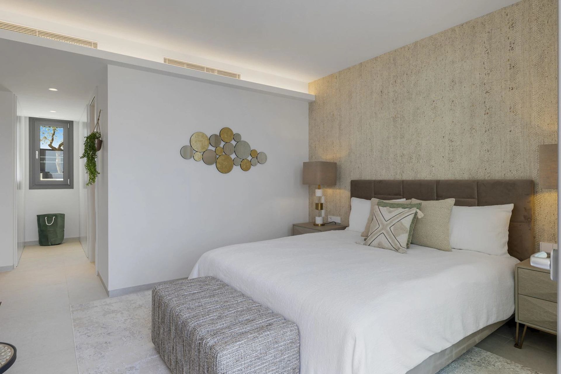 Ground Floor Apartment for sale in Benahavis
