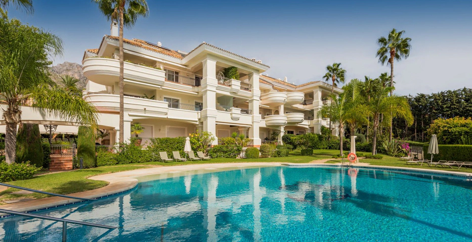 Apartment for sale in Marbella Golden Mile