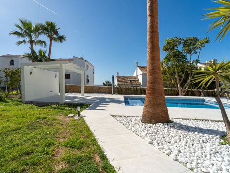 Villa for sale in Mijas Costa
