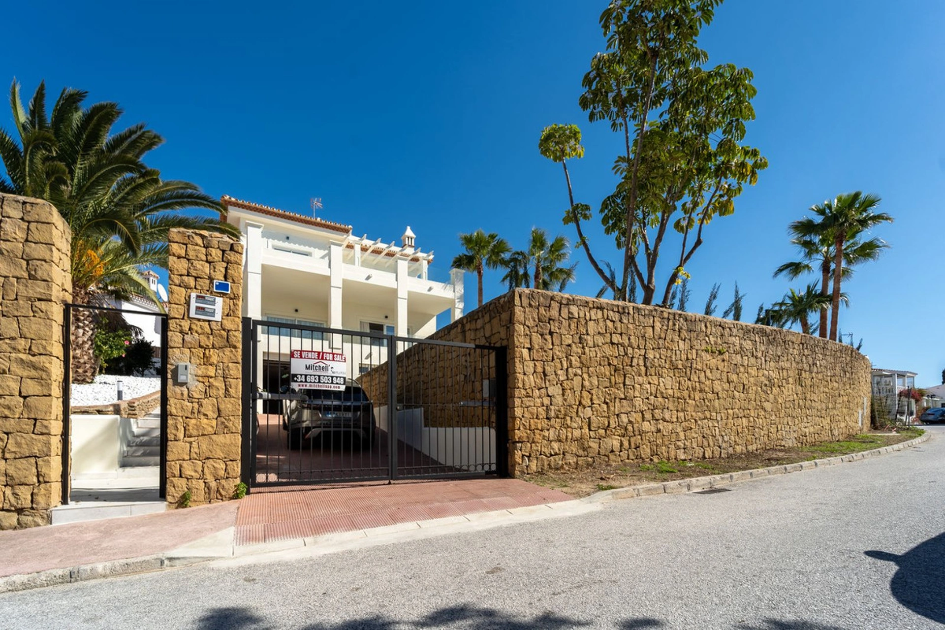 Villa for sale in Mijas Costa