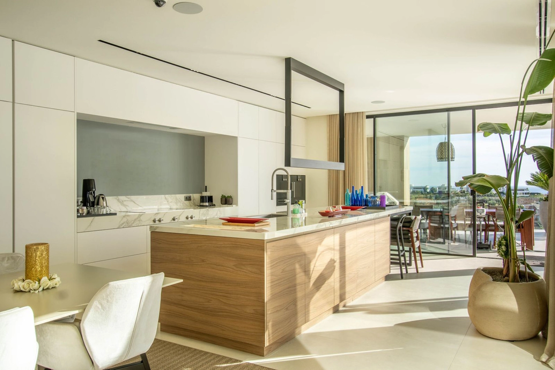 Villa for sale in Benahavis