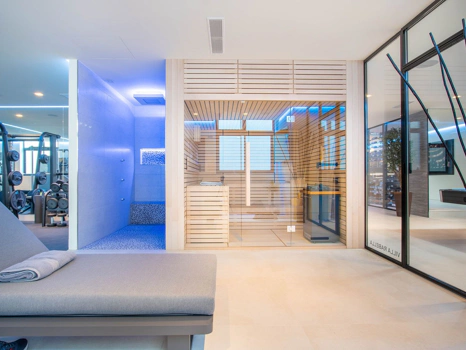 Villa for sale in Benahavis
