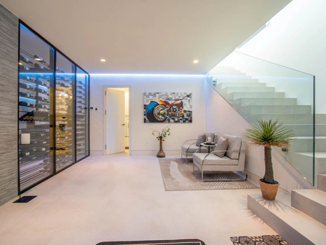 Villa for sale in Benahavis