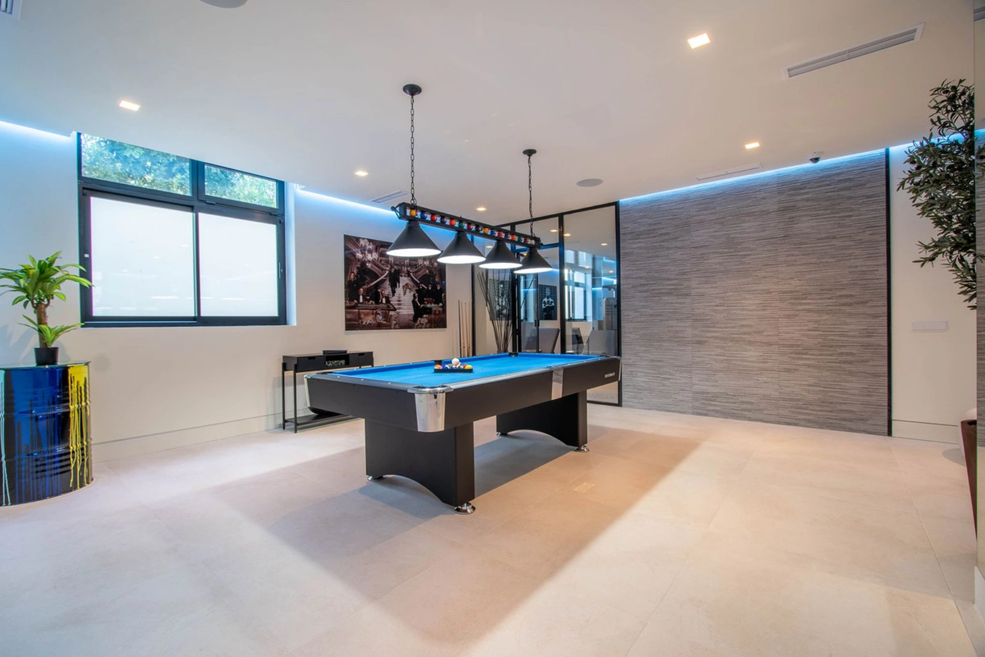 Villa for sale in Benahavis